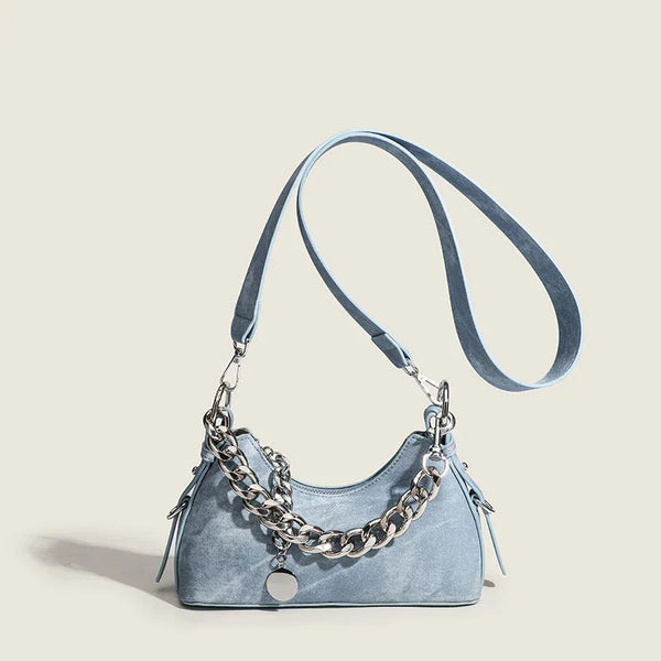 Women’s Leisure Chain Crossbody Baguette Bag